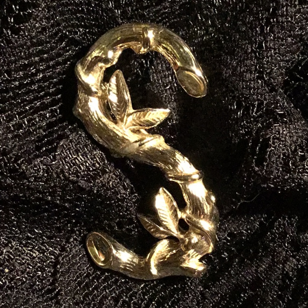 Sarah Coventry S brooch